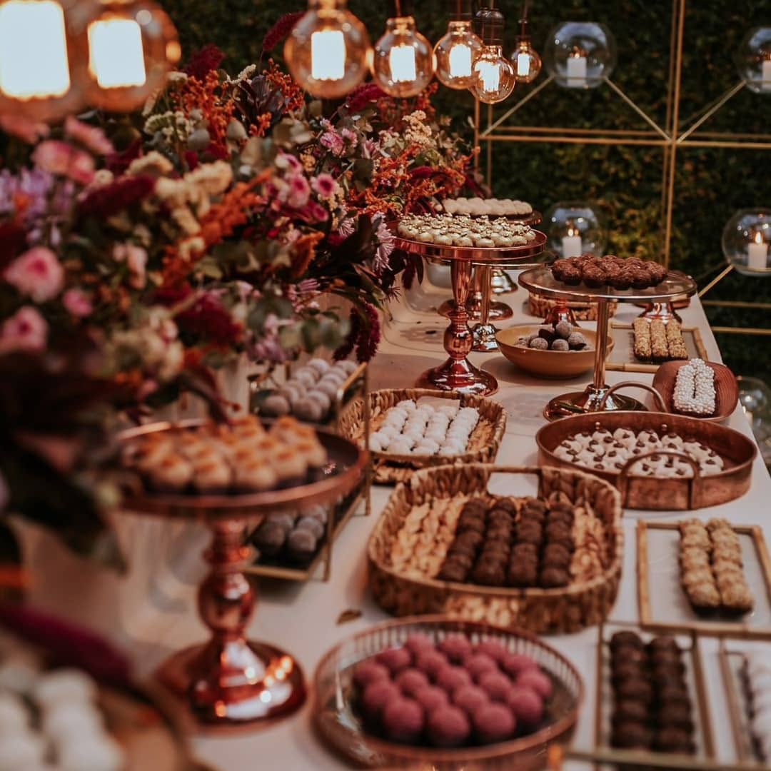 Mesa de doces Miss Gatty